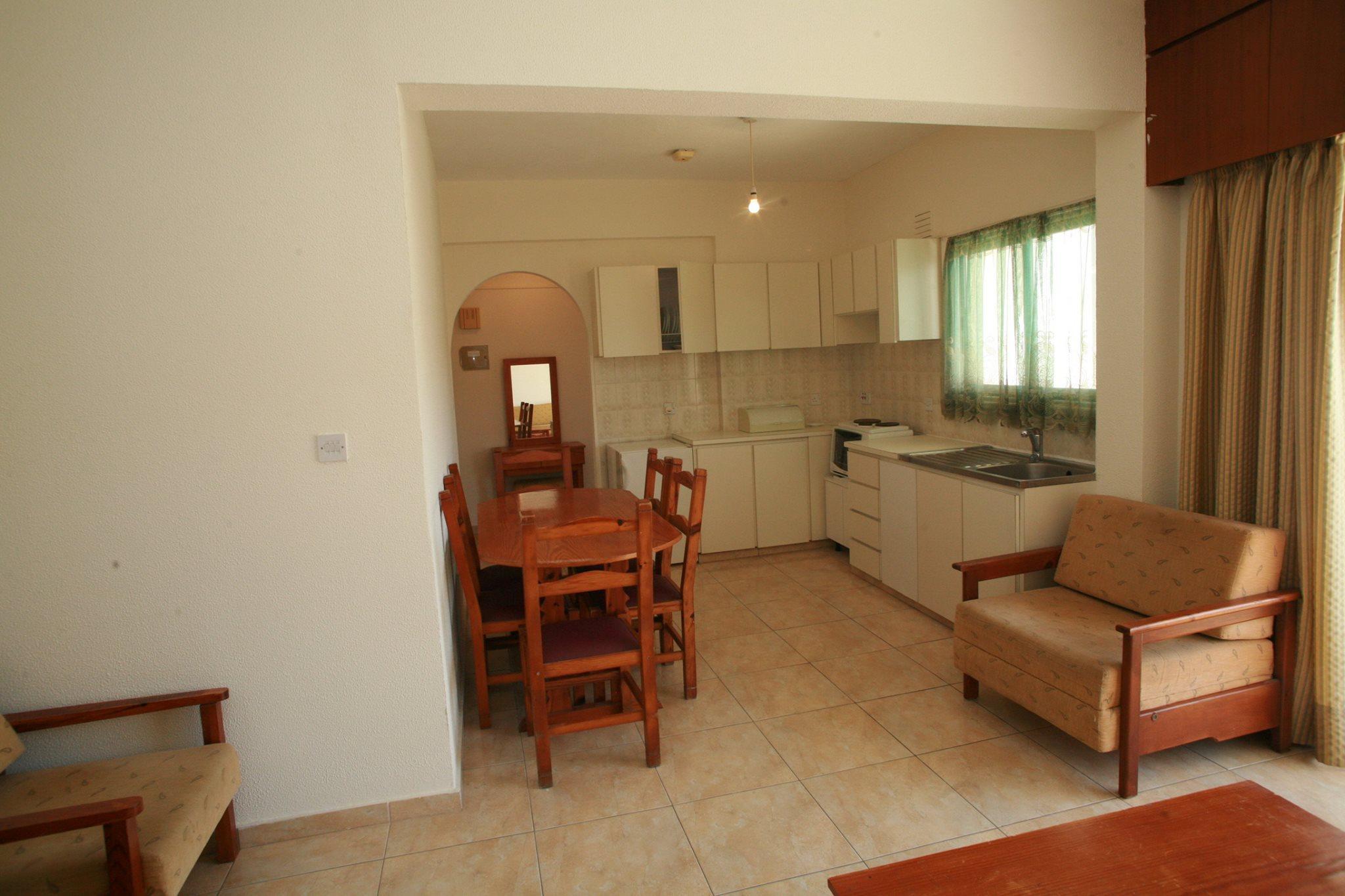 New York Plaza Hotel Apartments Paphos Exterior foto