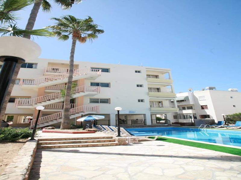 New York Plaza Hotel Apartments Paphos Exterior foto