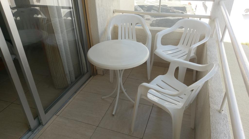 New York Plaza Hotel Apartments Paphos Exterior foto